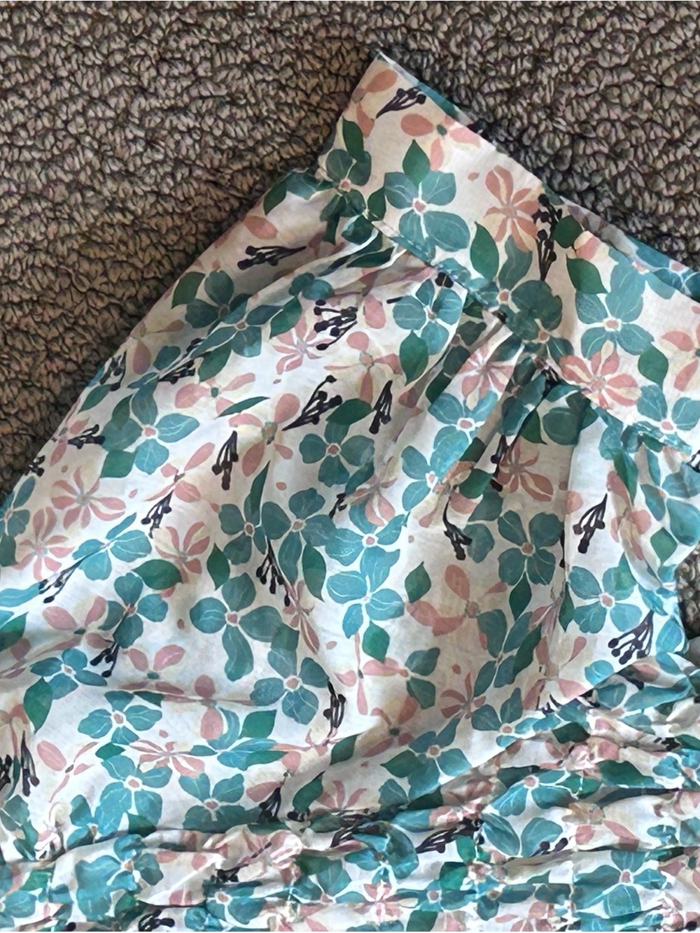 JODIFL Green & Pink Smocked Floral Peplum Blouse - Picture 5 of 11